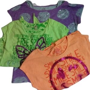 Girls Bundle of 3 short Tee's with sequins details on the front